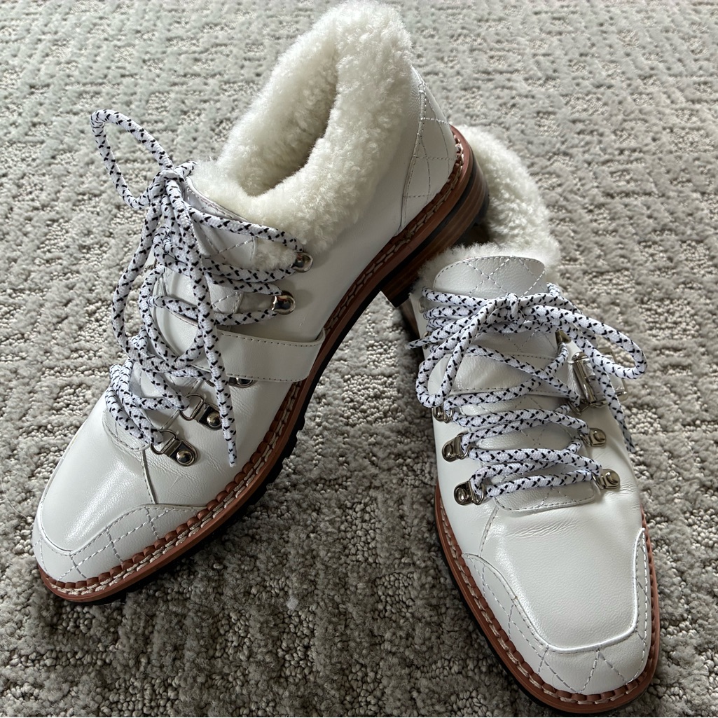Nwob Ugg Australia Sherpa Lined - White Laced Loafers Size 39 Womenâs.